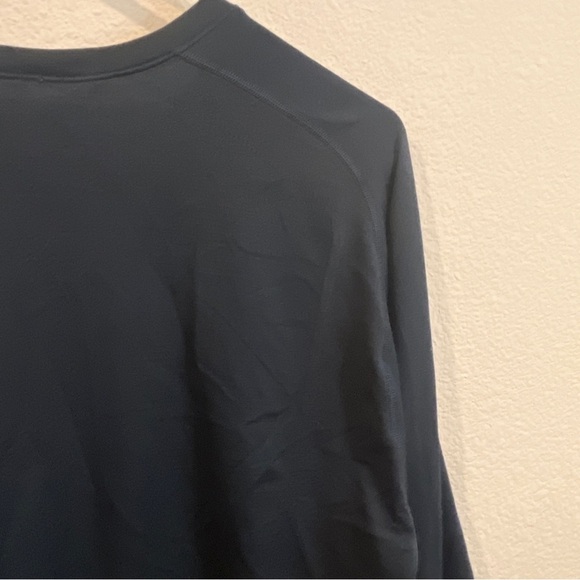Lululemon men’s size X-Large dark navy blue long sleeve tech shirt - Picture 6 of 7